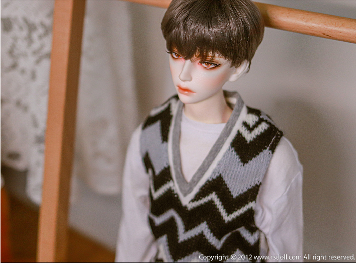 ORVIL ver.R white-R skin [Limited Quantity] | Preorder | DOLL