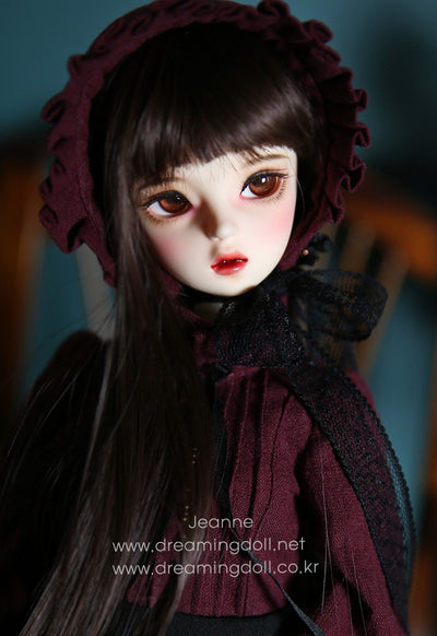 Sarah | Preorder | DOLL