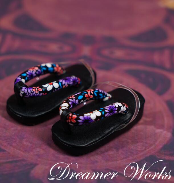 Floral tail clogs (black: 1/4) [MSD/MDD] | Item in Stock | SHOES