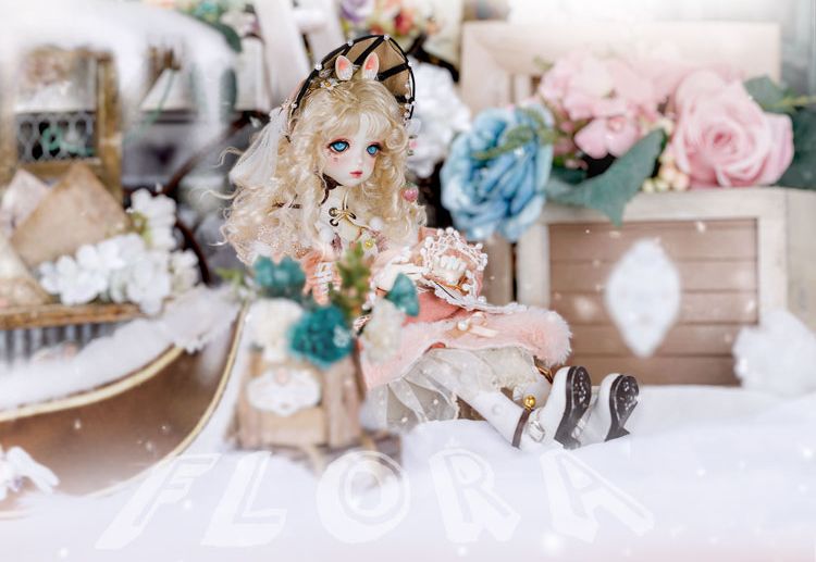 Flora | Preorder | DOLL