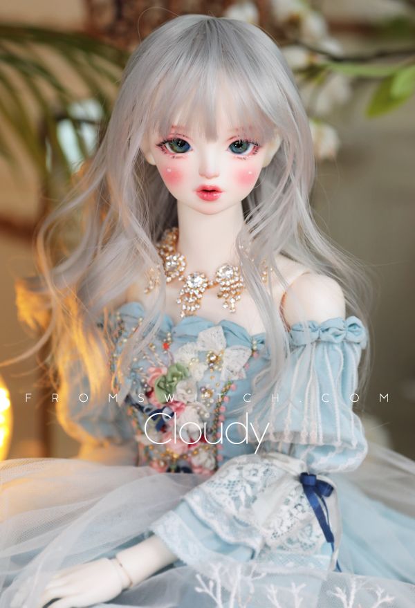 Sweet Pea M: Champagne Gold [Limited Time] | Preorder | WIG