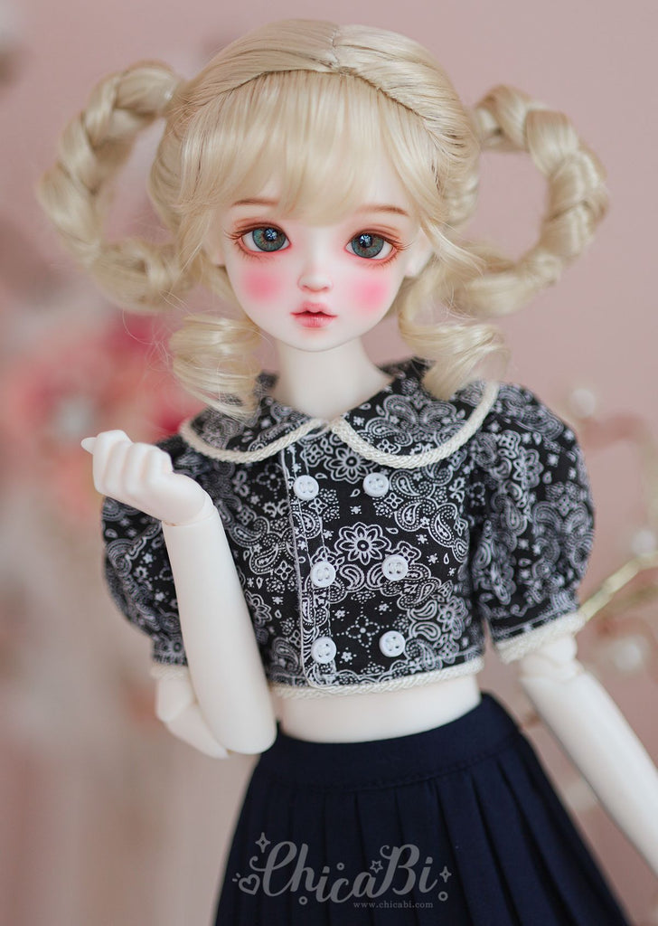 Ball jointed hot sale doll chicabi