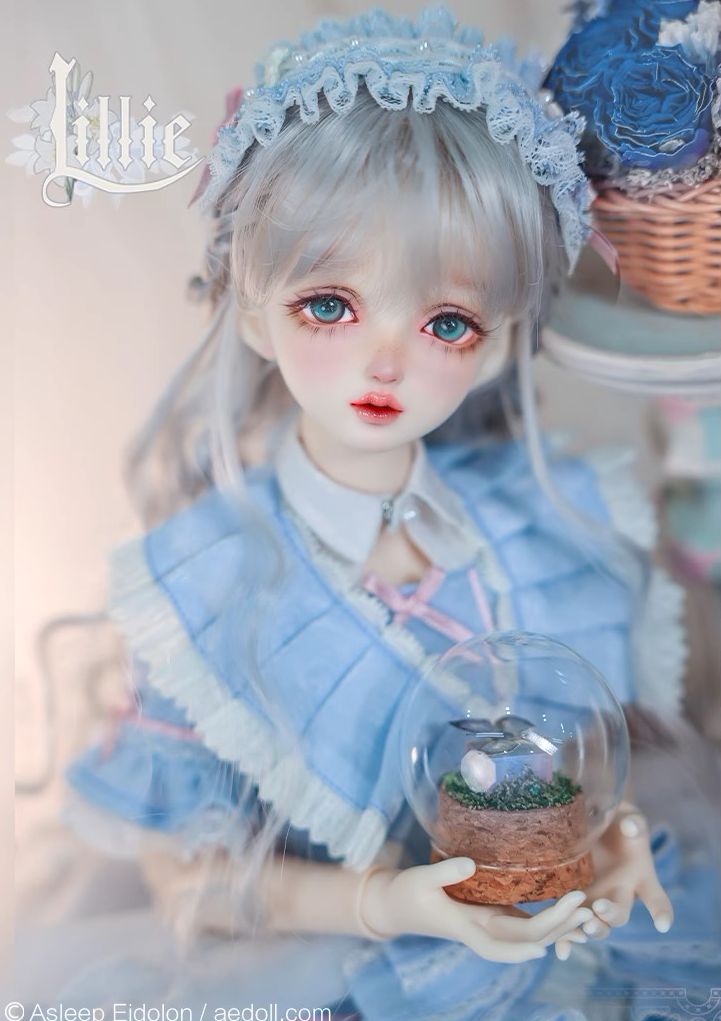 Lillie | Preorder | DOLL