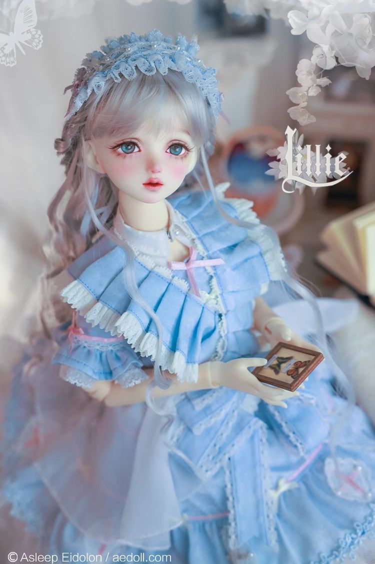 Lillie | Preorder | DOLL