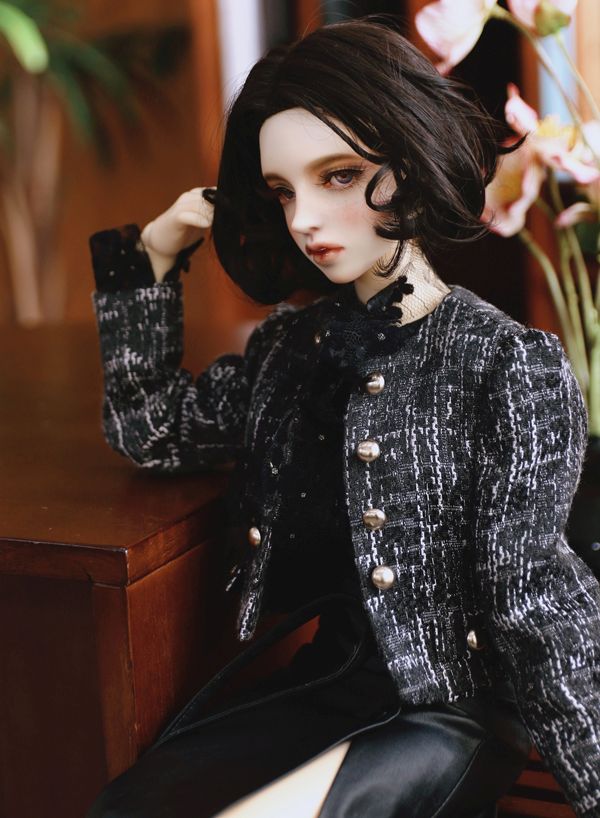 COCO (Urbane) SD16: Black [Limited Time] | Preorder | OUTFIT