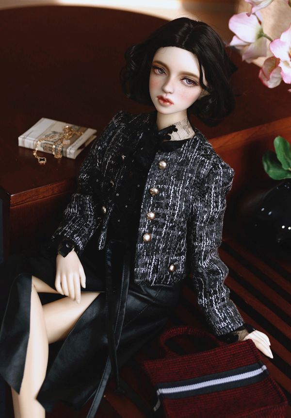 COCO (Urbane) SD16: Black [Limited Time] | Preorder | OUTFIT