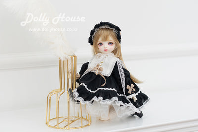 Chichi | Preorder | DOLL