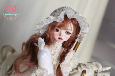 Mysterious-Lola | Preorder | DOLL