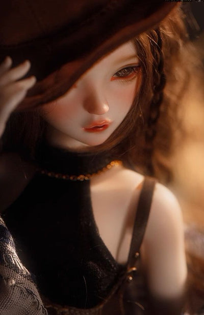 Sika 蒂 | Preorder | DOLL