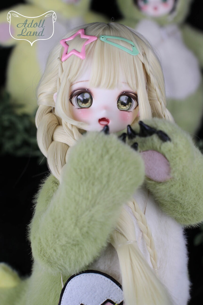 G-3-011 (W22-20) | Item in Stock | Wig