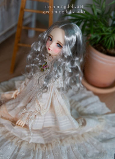 Sarah | Preorder | DOLL