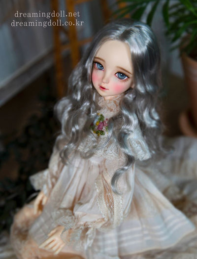 Sarah | Preorder | DOLL