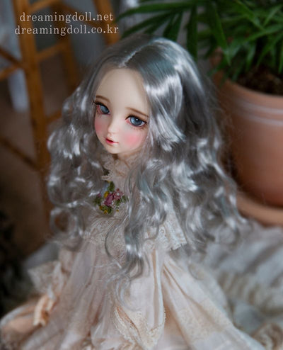 Sarah | Preorder | DOLL