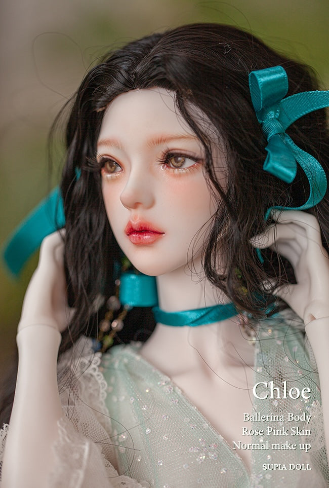 Chloe | Preorder | DOLL