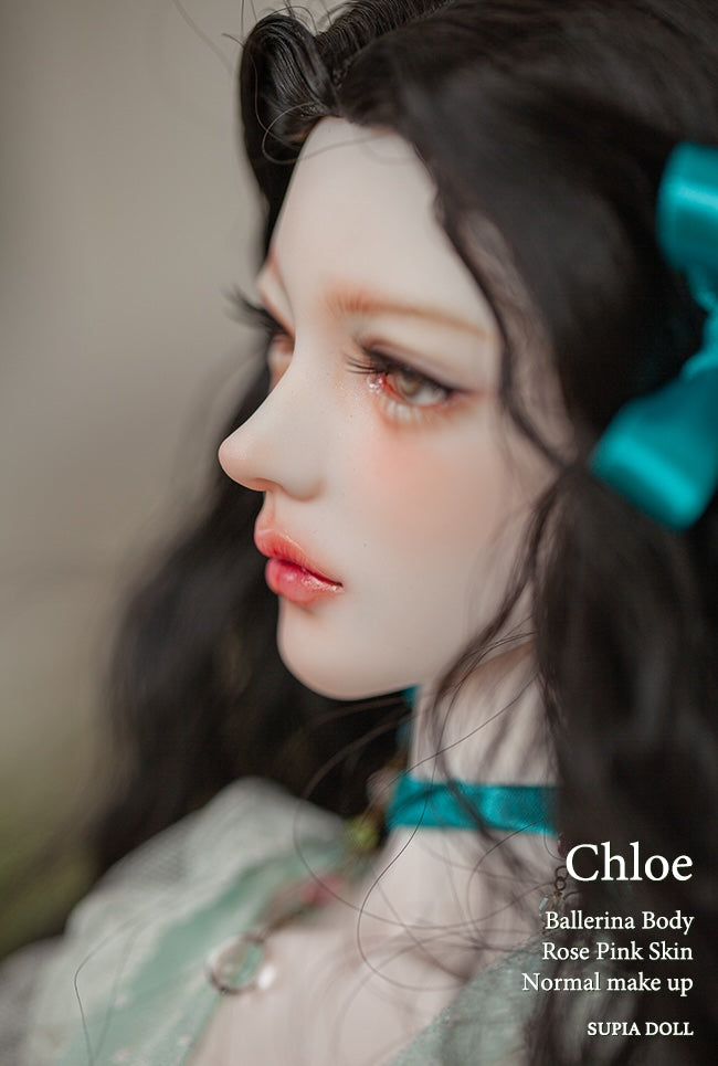 Chloe | Preorder | DOLL