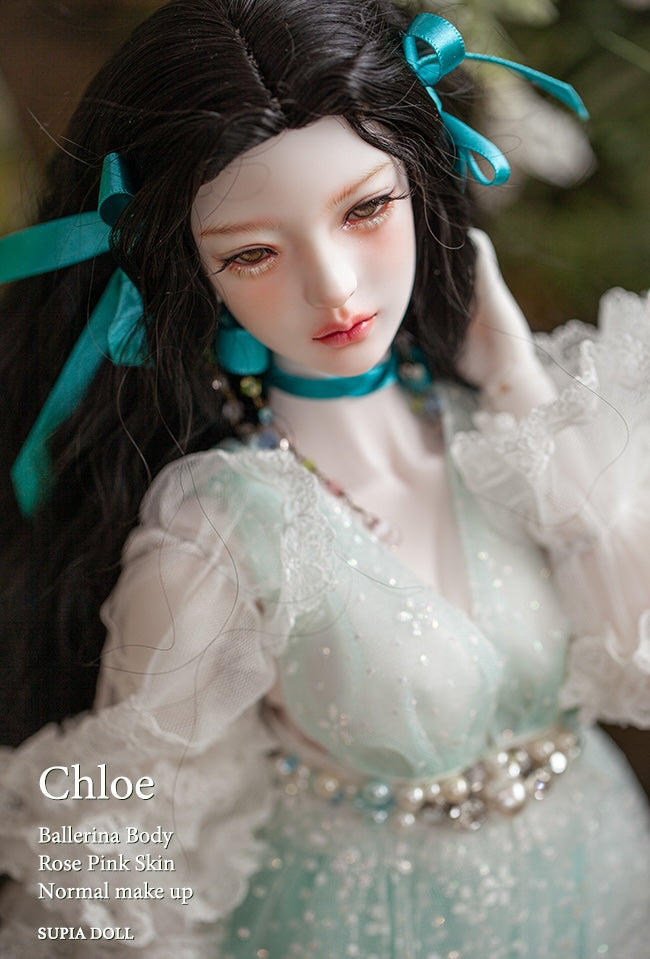 Chloe | Preorder | DOLL