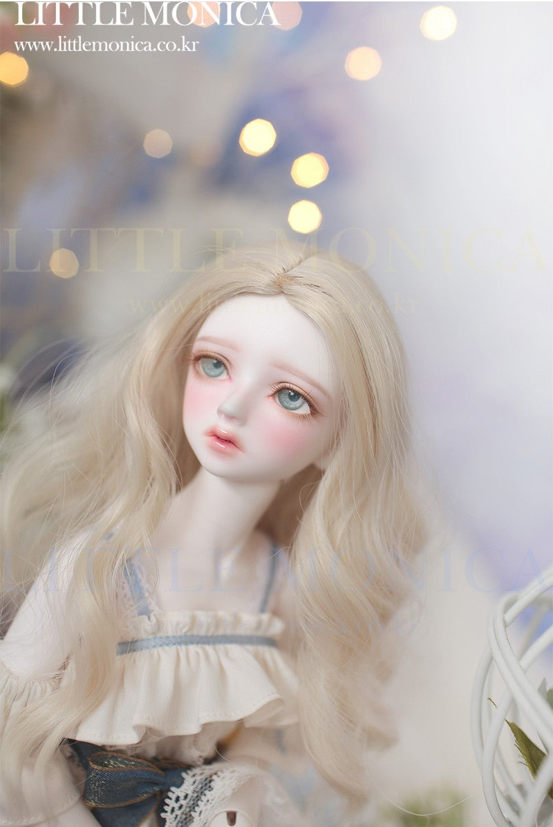Little Roselyn | Preorder | DOLL