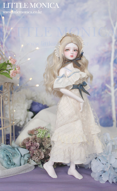 Little Roselyn | Preorder | DOLL