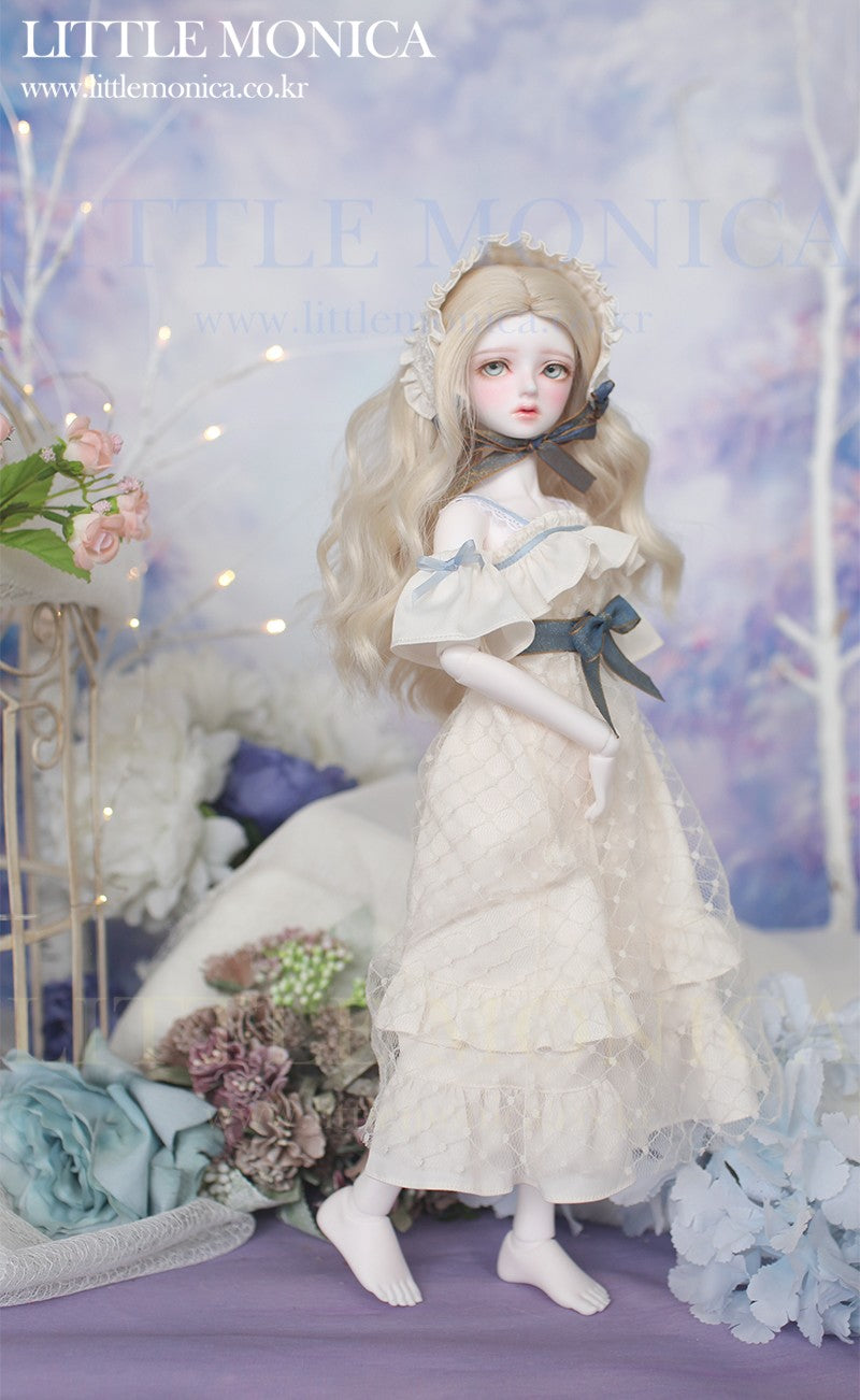 Little Roselyn | Preorder | DOLL
