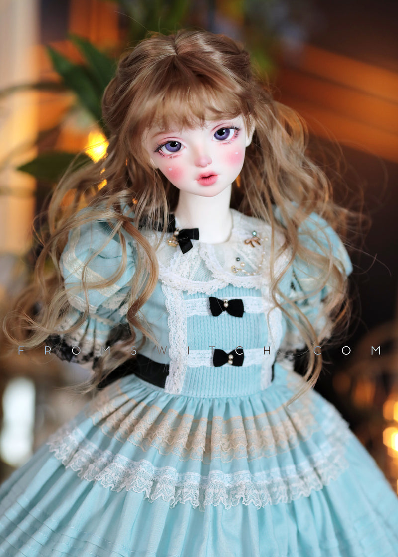 Amaryllis M: Antique Forest [Limited Time Offer] | Preorder | OUTFIT