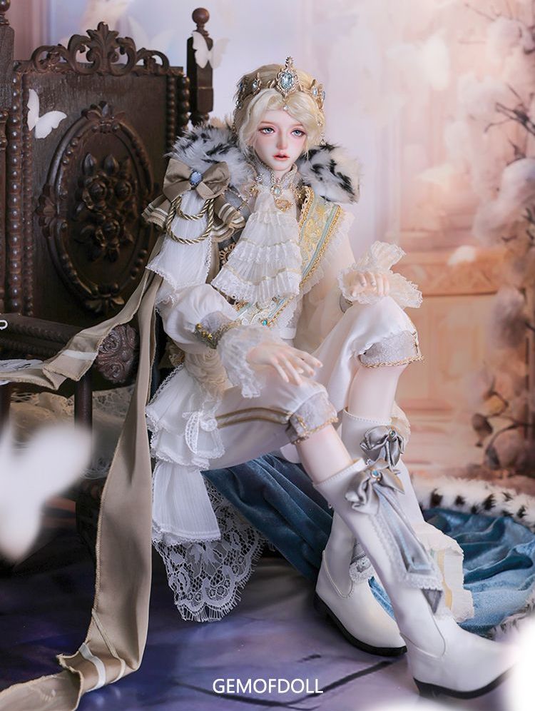 Nolan Outfit + Wig + Crown | Preorder | OUTFIT