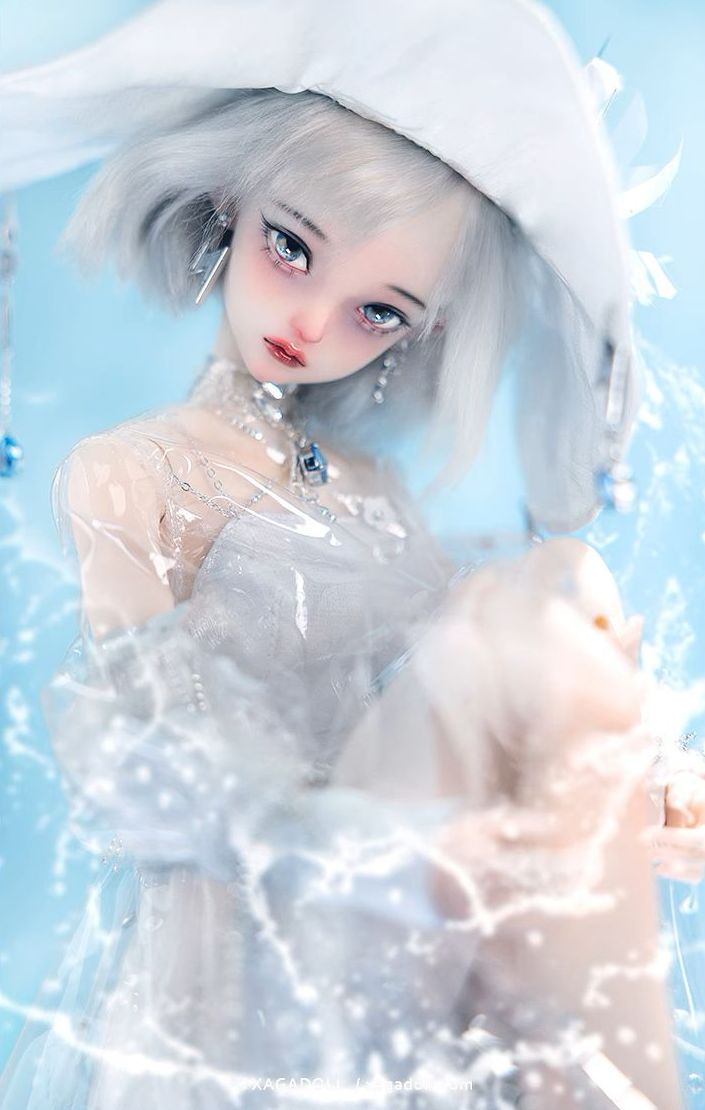 Aqua | Preorder | DOLL