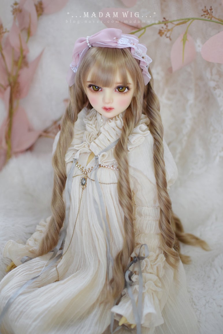 Lucia 6-7inch: Cream [Limited time] | Preorder | WIG