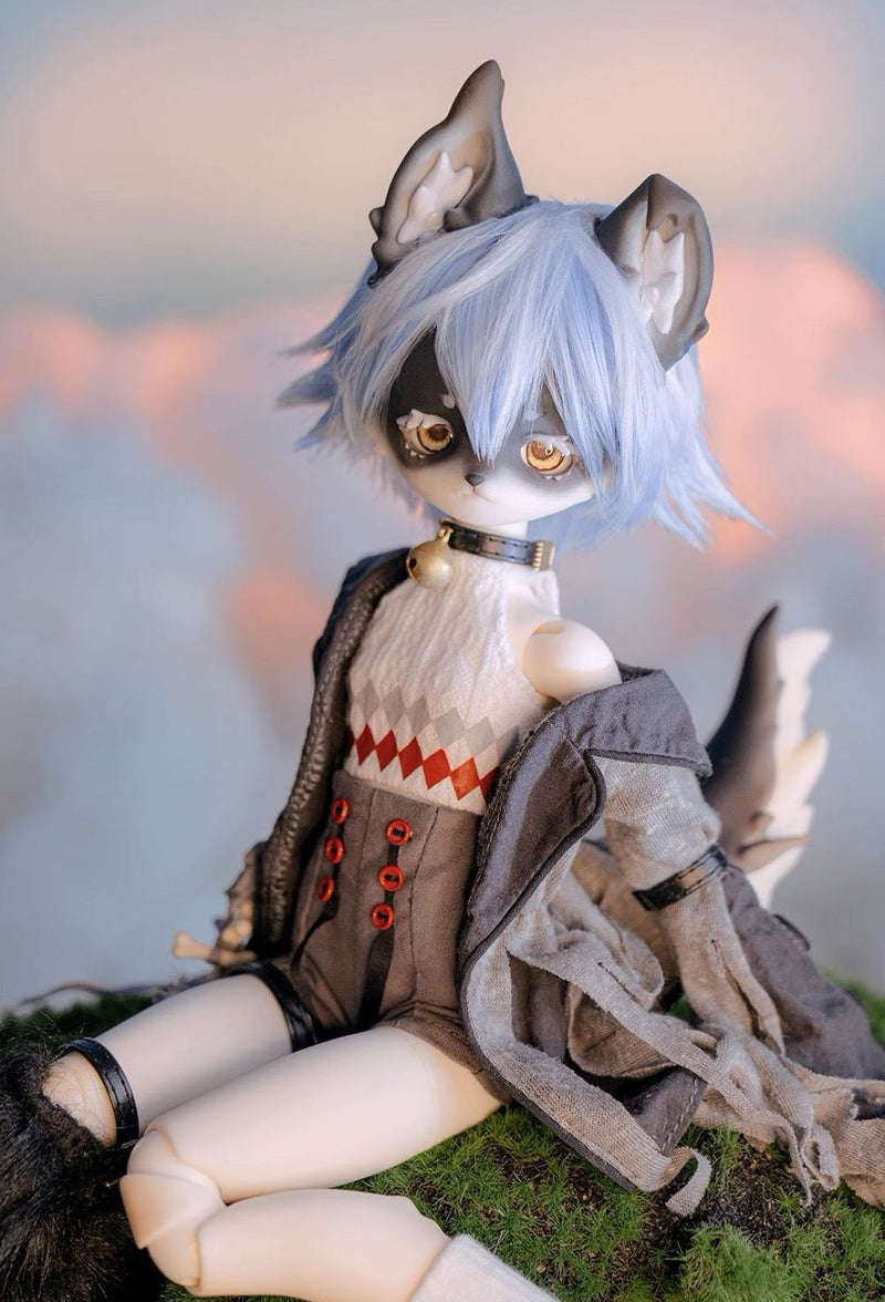 Little Wolf Ow Woo Woo [Limited Time] | Preorder | DOLL