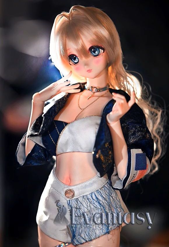 Shi Mi Girl | Preorder | DOLL