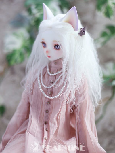 L-lamb White | Preorder | WIG