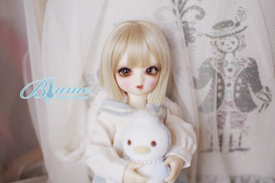 Iris L: Winter snow |  PREORDER | WIG