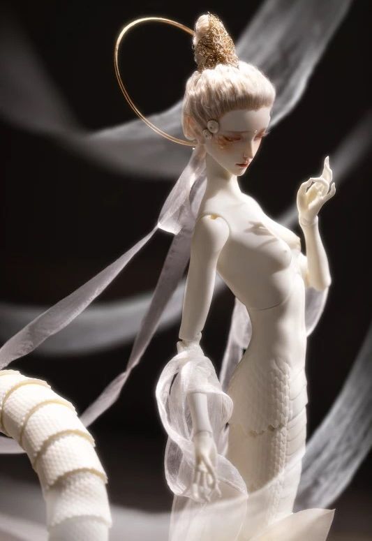 White Snake 	[Limited time 5% off] | PREORDER | DOLL