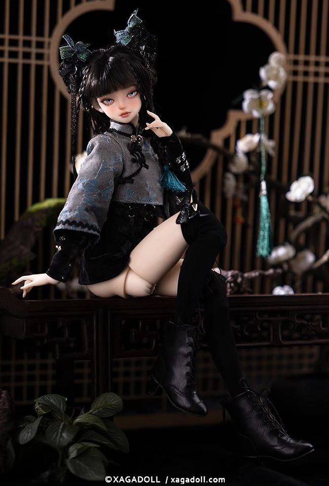 Qing He | PREORDER | DOLL