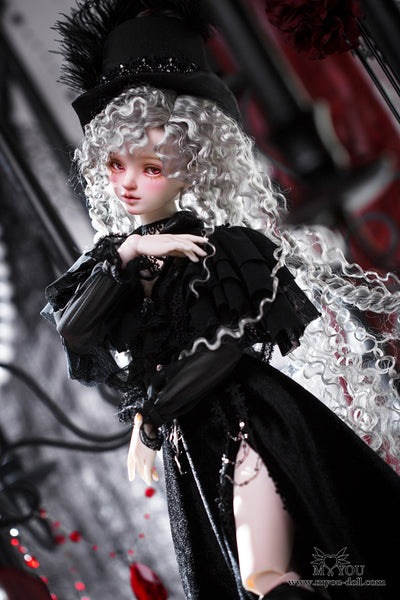 Hecate | PREORDER | DOLL