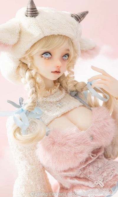 Mei Mei | PREORDER | DOLL