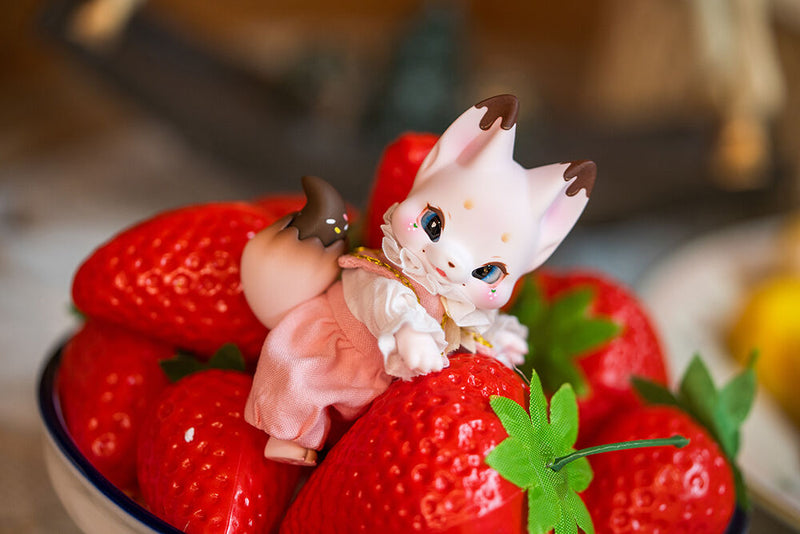 Strawberry Chocolate Niya [Limited Time Offer] | PREORDER | DOLL