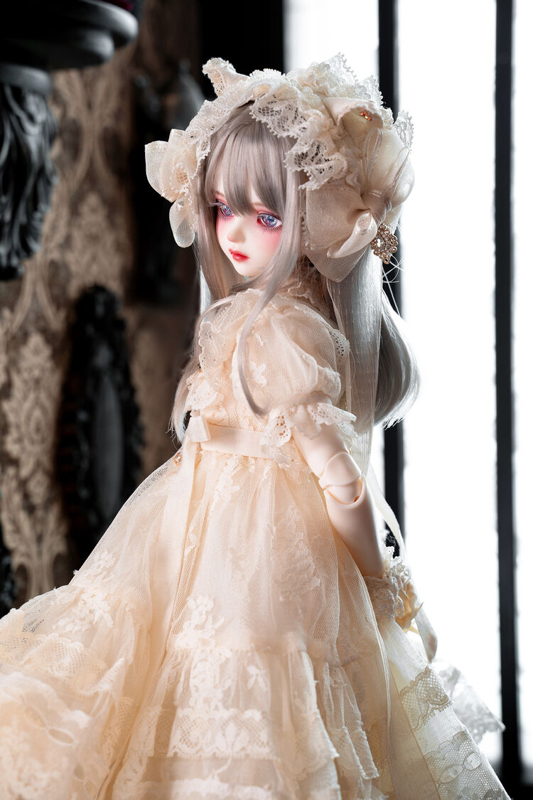 White Cat Delia ver. Limited - Special Collaboration Edition | PREORDER | DOLL