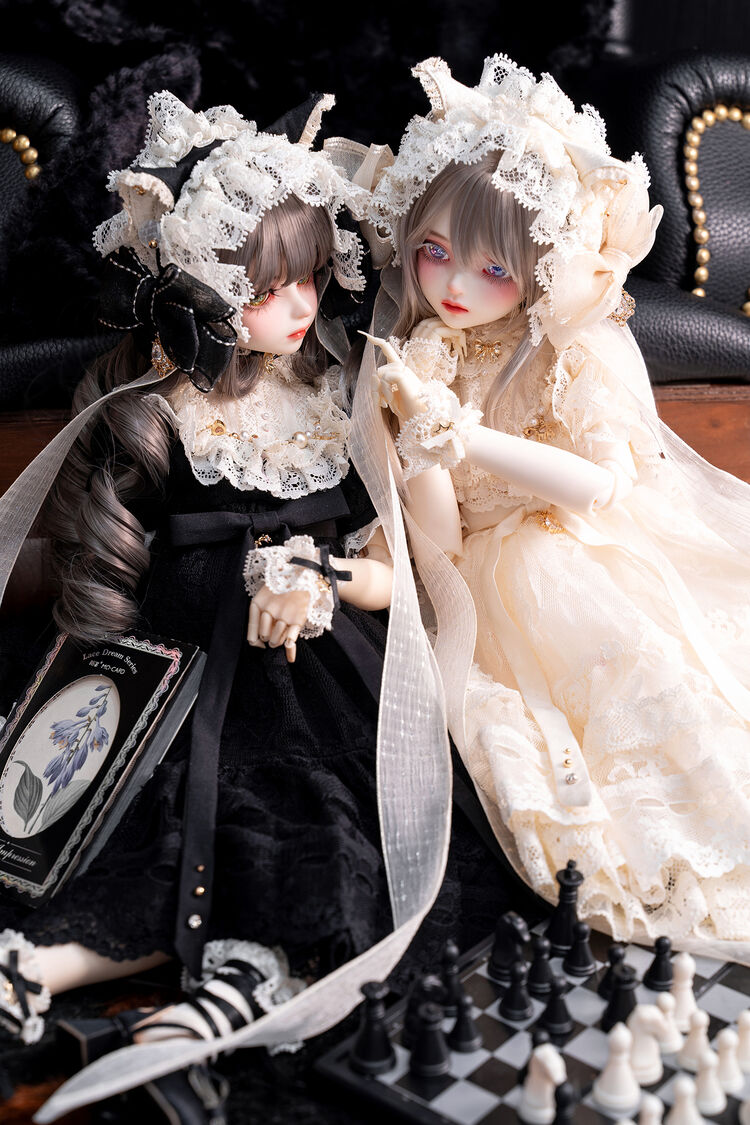White Cat Delia ver. Limited - Special Collaboration Edition | PREORDER | DOLL