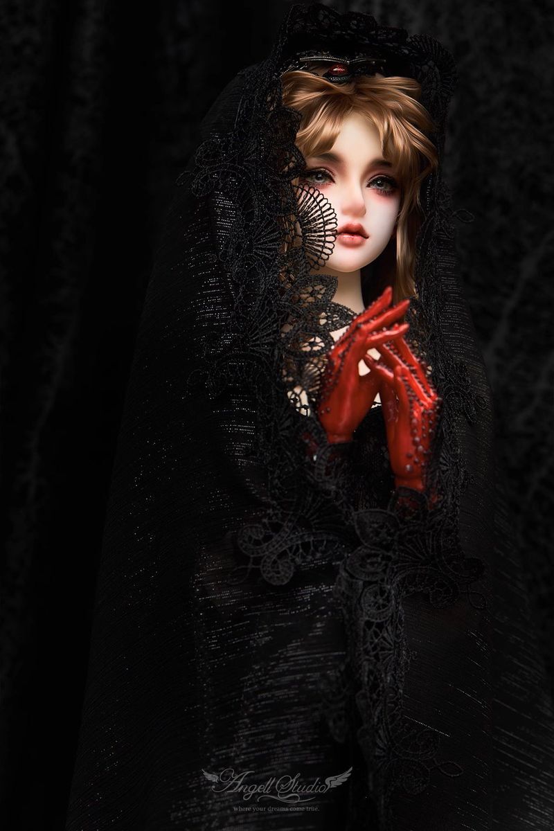 Lillian Night Visitor Ver. [Limited Time Only] | Preorder | DOLL