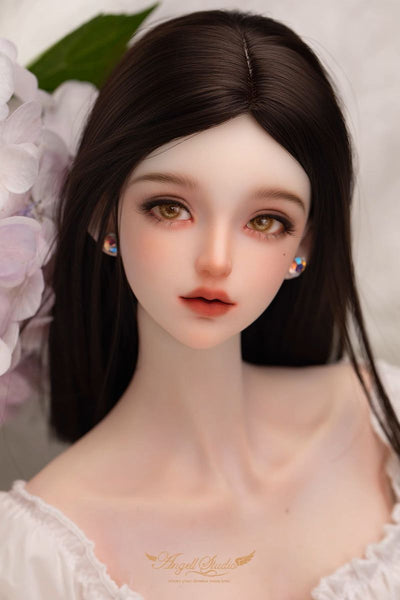 Wennie Summer Rain Edition [Limited Time] | PREORDER | DOLL