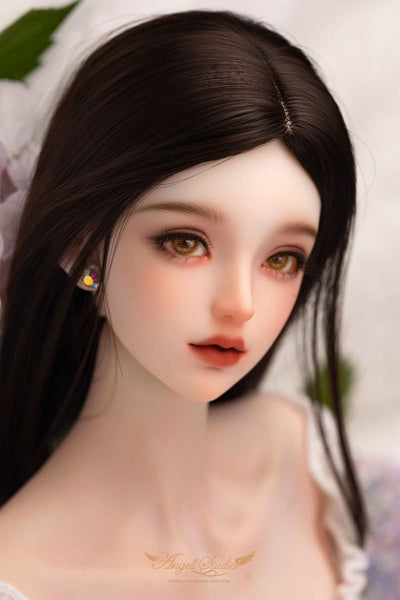 Wennie Summer Rain Edition [Limited Time] | PREORDER | DOLL