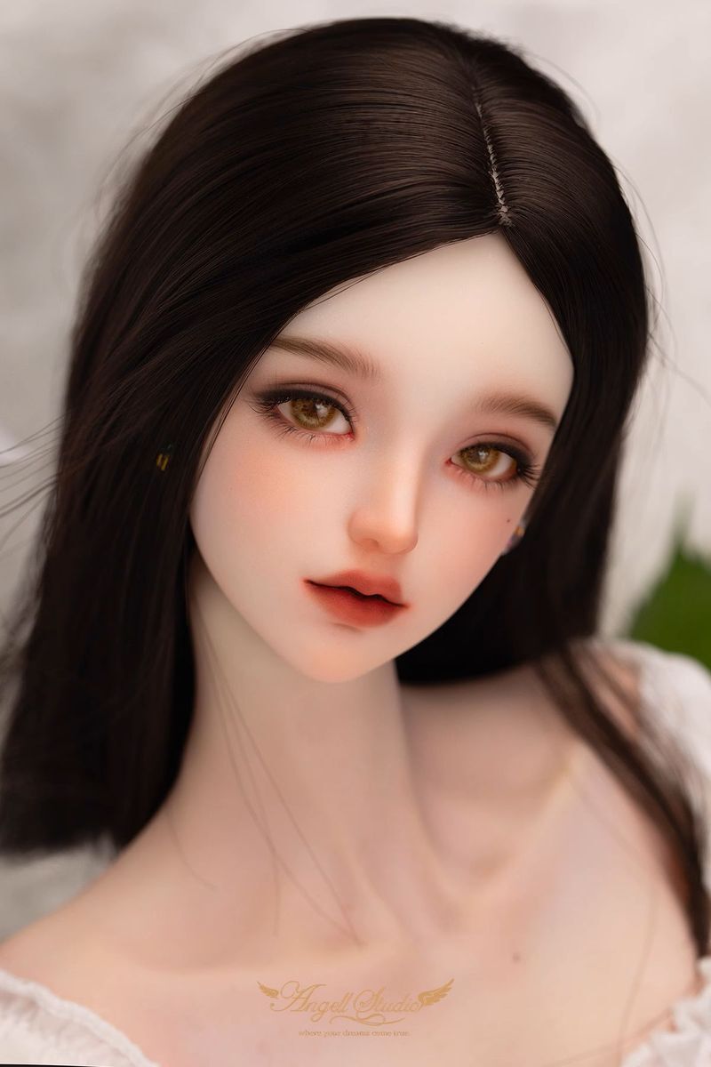 Wennie Summer Rain Edition [Limited Time] | PREORDER | DOLL