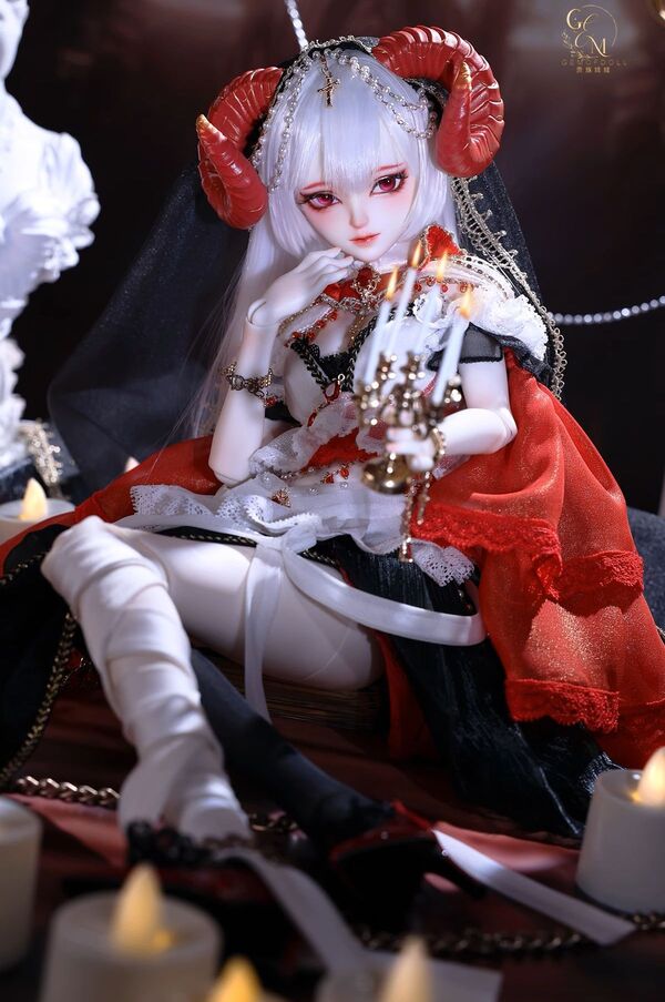 Mira | PREORDER | DOLL
