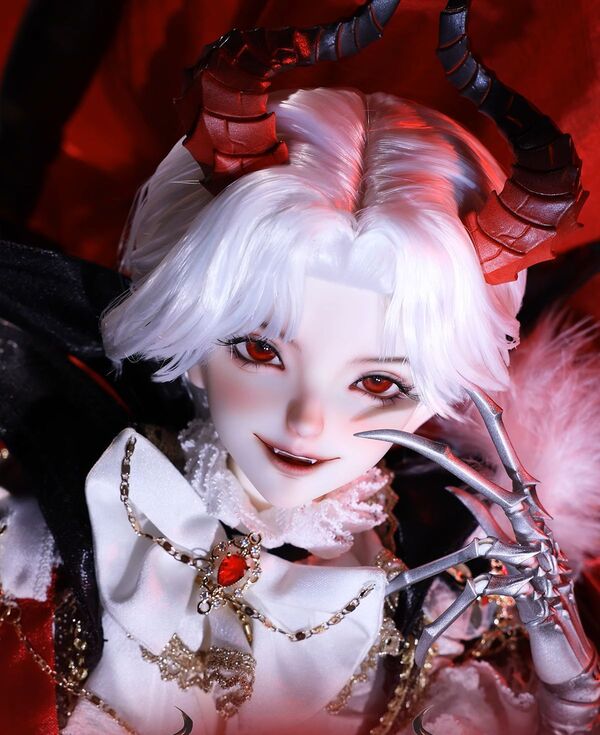 Edward | PREORDER | DOLL