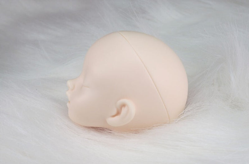 Sleeping Carol [Limited Time Offer] | PREORDER | DOLL
