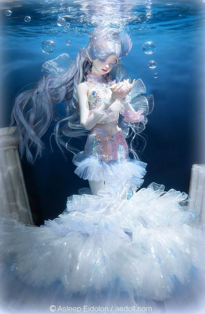 Iris | Preorder | DOLL