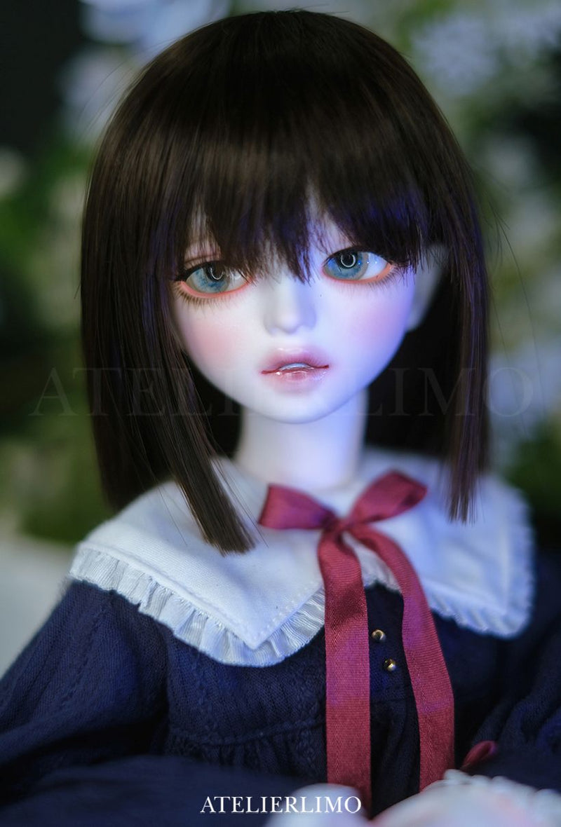 Evelyn | Preorder | DOLL