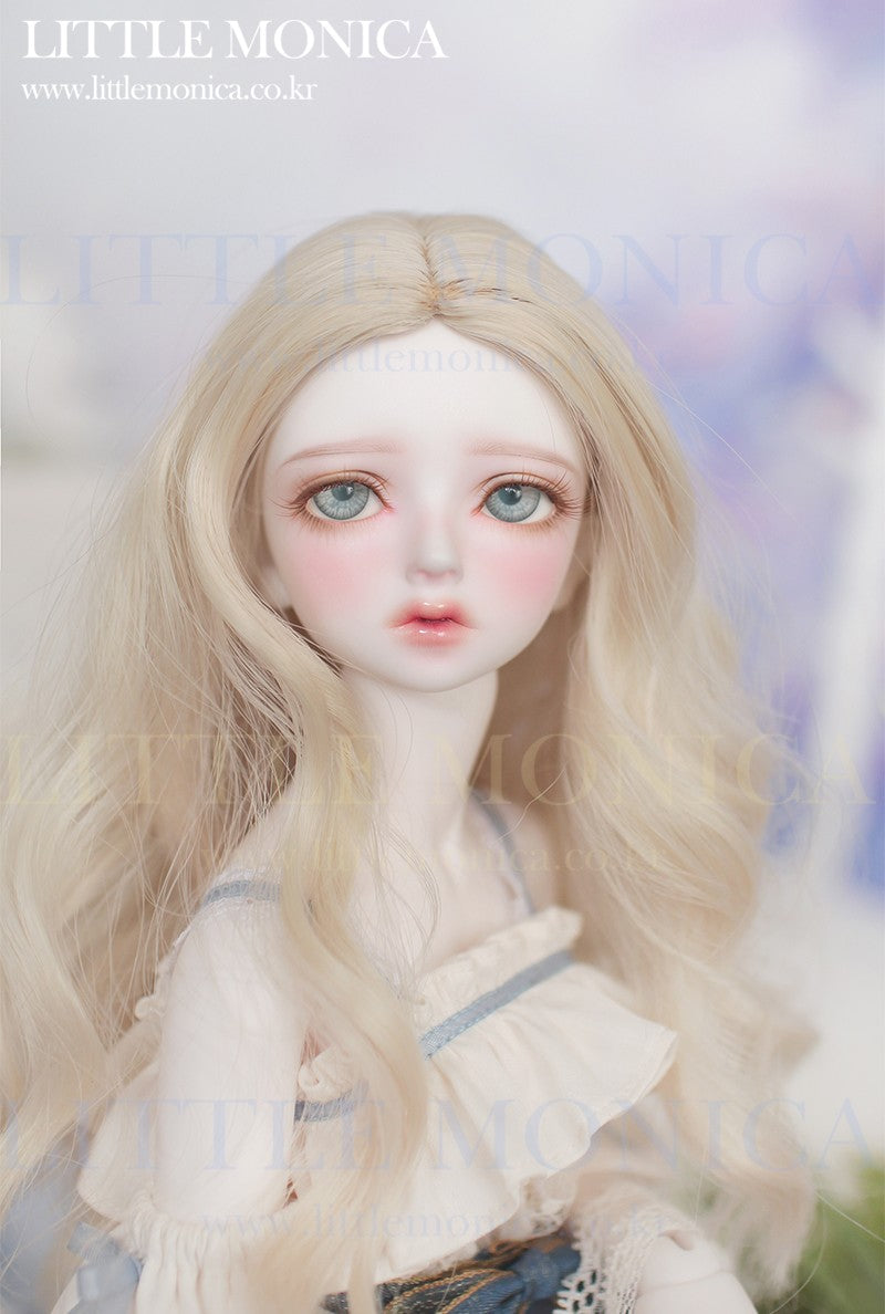 Little Roselyn | Preorder | DOLL