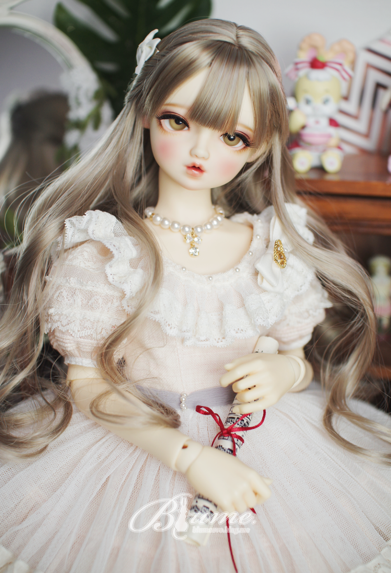 Lobelia M: Ash Caramel |  PREORDER | WIG