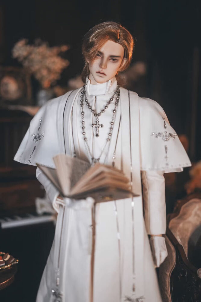 Father White Silver + Cross Strap: ID75 [Limited time] | PREORDER | OUTFIT